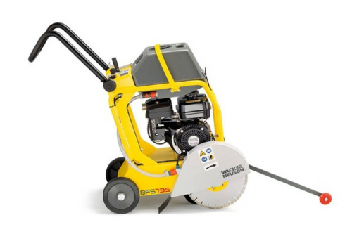 Нарезчик швов бензиновый Wacker Neuson BFS 735 A по доступной цене в Красноярске. Не теряйте времени и заказывайте у нас прямо сейчас! Надежное качество и выгодные условия ждут вас.