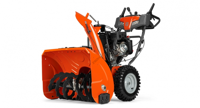 Снегоуборщик Husqvarna ST230P по выгодной цене в Красноярске. Надежное качество и лучшие условия ждут вас.